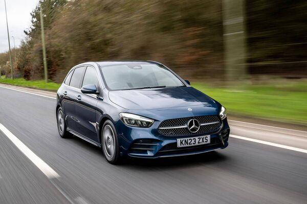 房卡一分钟了解“微信链接三公房卡
”房卡详细使用教程