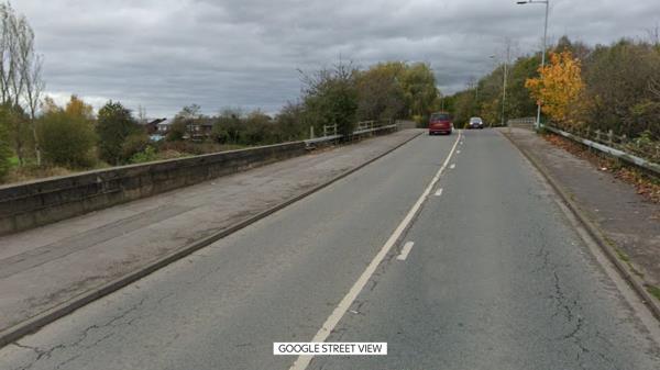 给大家讲解“微信斗牛怎么和朋友创房间玩”详细房卡怎么购买教程推荐一款