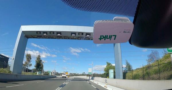 给大家讲解“微信好友炸 金花房间链接怎么弄”购买房卡介绍