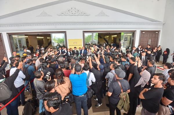 房卡一分钟“皇豪互娱牛牛房卡”详细房卡教程