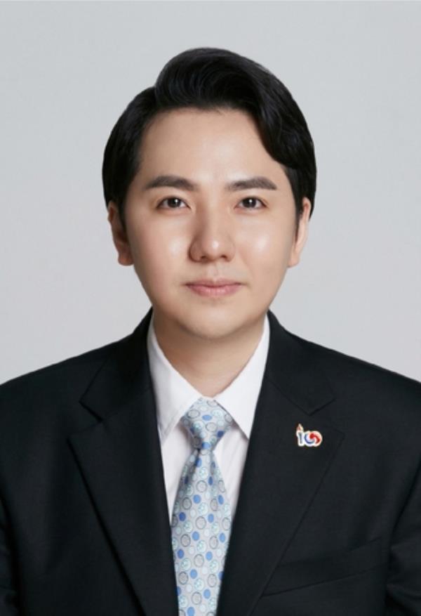 全渠道了解“新天道牛牛大厅房卡”获取房卡教程