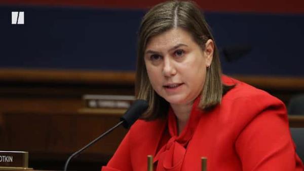 房卡一分钟了解“皇豪互娱链接炸 金花”详细房卡教程