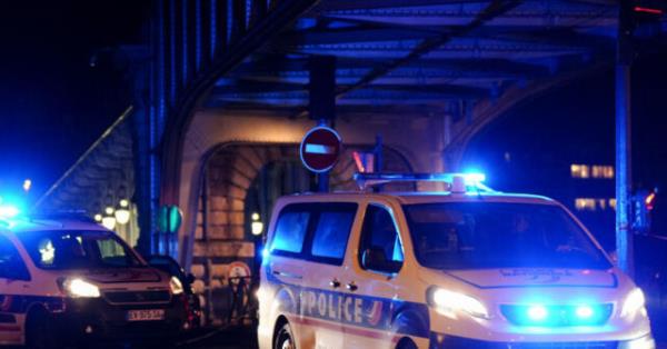 玩家攻略“关于炸 金花房卡
”详细房卡教程