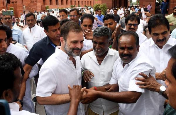 玩家必看“新蓝鲸拼三张房卡
”详细房卡教程 玩家必看“新蓝鲸拼三张房卡
”详细房卡教程