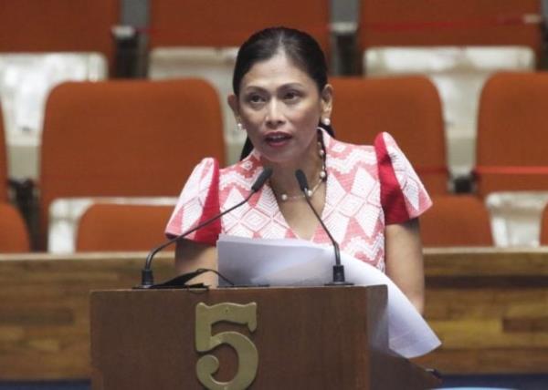 房卡一分钟“牛魔王大厅链接炸金花”详细房卡教程