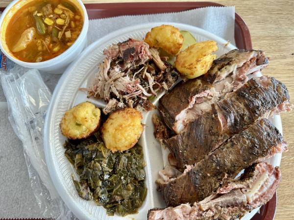 (2分钟教程)牛魔王大厅怎么买房卡-购买房卡介绍