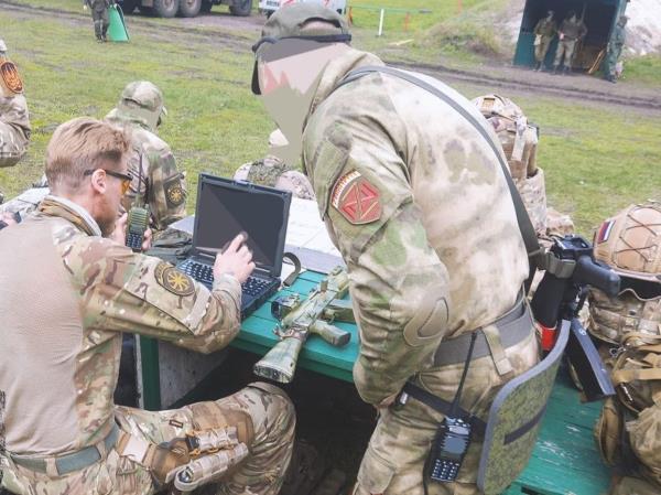 房卡一分钟“微信链接炸 金花买房卡”详细房卡教程