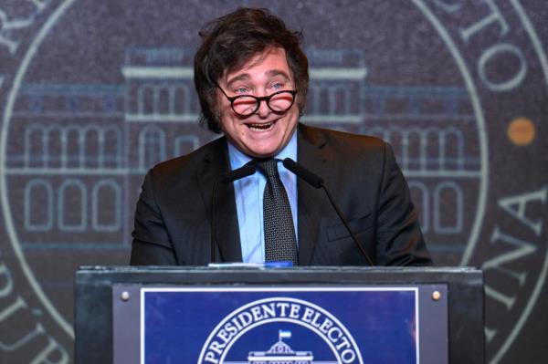 房卡一分钟“微信牛牛链接房卡”房卡详细使用教程