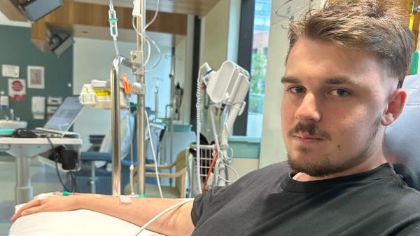 玩家攻略“微信炸金花房间链接”详细房卡教程