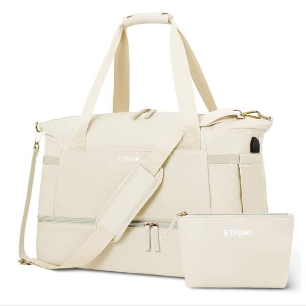 教导知识储备“那个APP可以和朋友一起玩金花”详细房卡教程