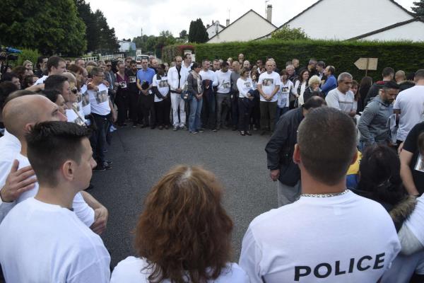 基本科普微信群斗牛房卡如何充值-链接找谁买- 基本科普微信群斗牛房卡如何充值-链接找谁买-