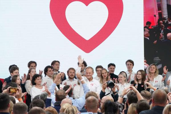 分享实测“微信群金花房卡哪里充值-链接如何购买