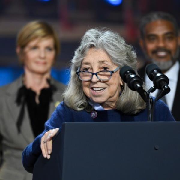 玩家必备皇豪互娱购买房卡-购买房卡介绍 玩家必备皇豪互娱购买房卡-购买房卡介绍