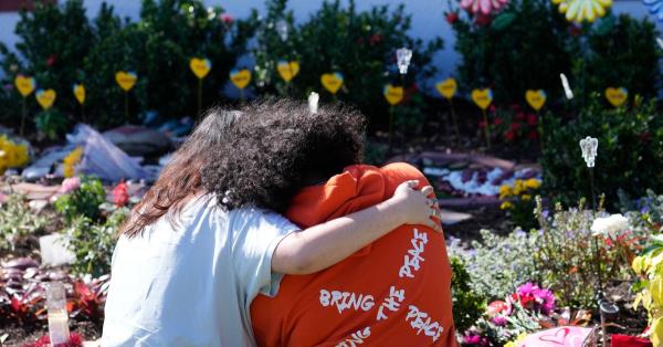 今日分享!微信炸金花房卡如何充值-链接教程-