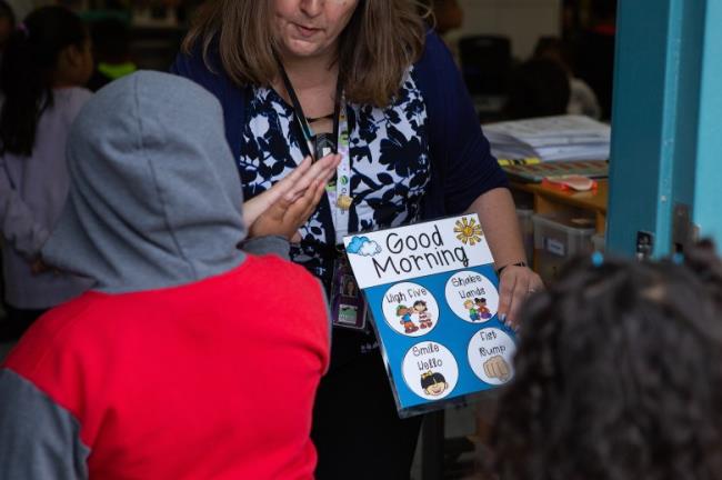 玩家必备教程“微信金花房卡上哪购买”链接房卡在哪里获取