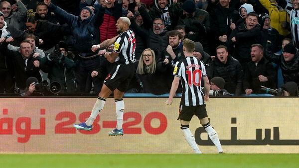 玩家攻略“微信卡贝大厅玩拼三张链接房卡”房卡详细使用教程