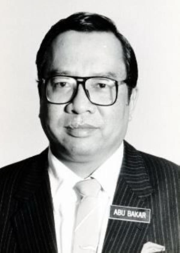 万能开挂辅助“九酷众娱炸金花免费挂”其实确实有挂