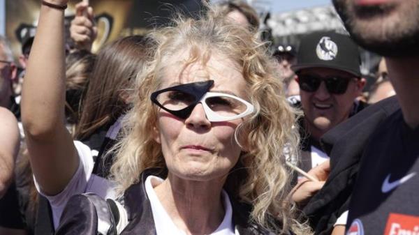 全渠道普及“新青鸟大厅拼三张牛牛房卡”详细步骤 全渠道普及“新青鸟大厅拼三张牛牛房卡”详细步骤