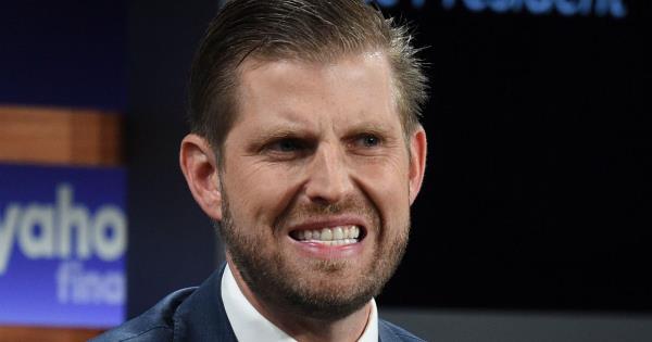 特朗普传记作家：他刚刚把埃里克·特朗普“推到公共汽车下面”