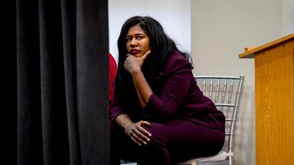 共和党选举认为瑜伽是邪恶的阴谋者QAnon担任密歇根州党主席