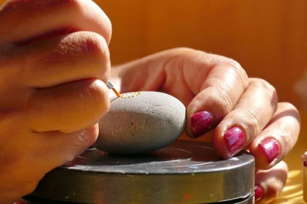 秒懂教程“小拇指游乐房卡代理”获取房卡教程