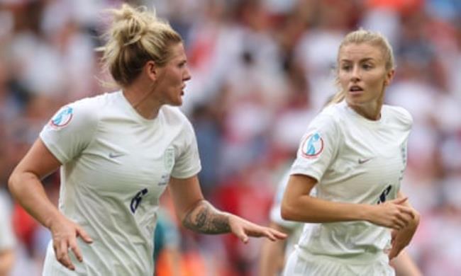 Bright (left) and Leah Williamson during the Uefa Women’s Euro 2022 final match between England and Germany at Wembley in July 2022.